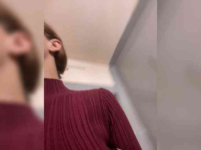 Hotkate77 webcam