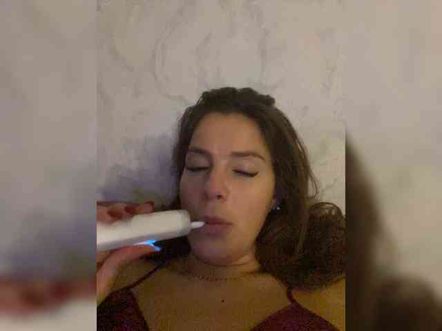 Hotkate77 webcam
