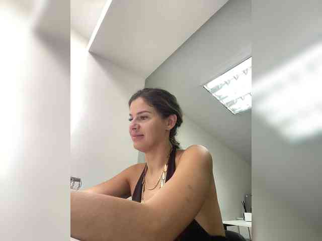 Hotkate77 webcam