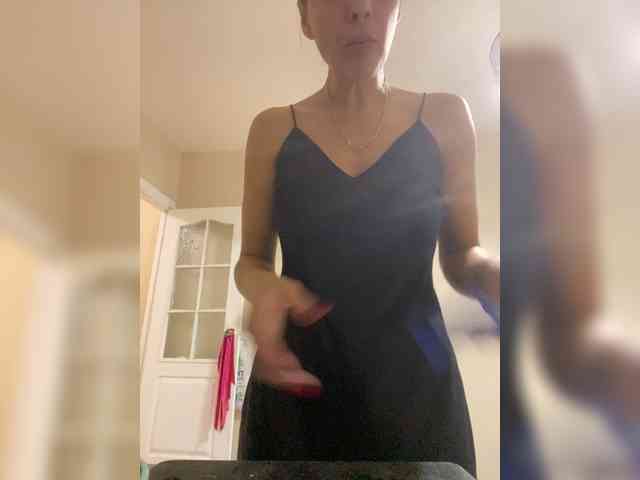 Hotkate77 webcam