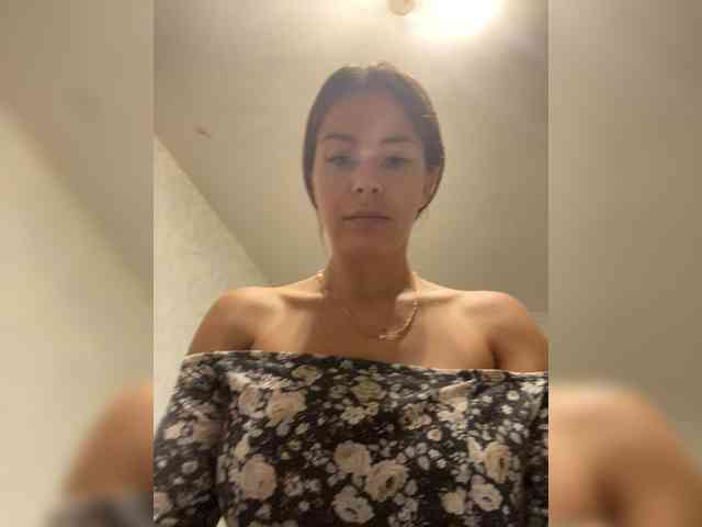 Hotkate77
