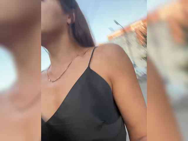 Hotkate77 webcam