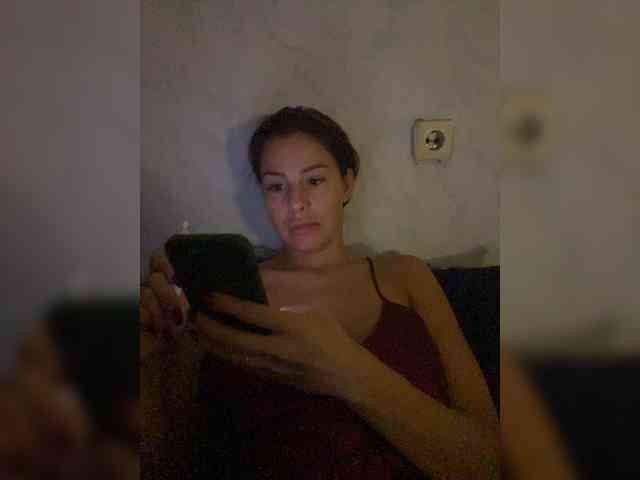 Hotkate77 webcam