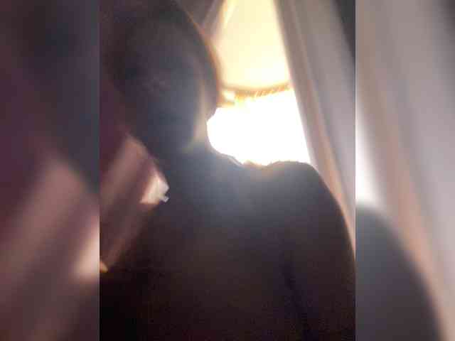 Hotkate77 webcam