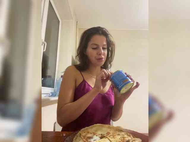 Hotkate77 webcam
