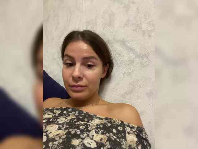 Hotkate77 webcam