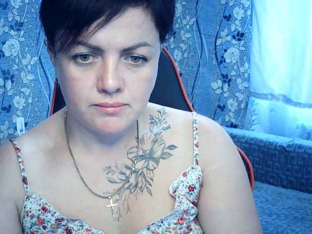 SweetLight777 live cam on BongaCams