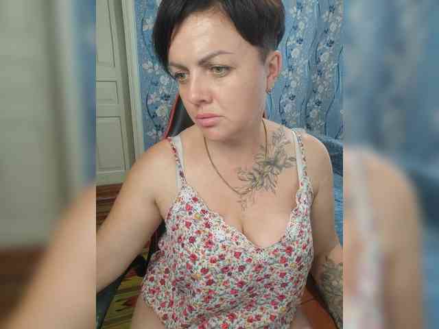 Lapulechka777 webcam