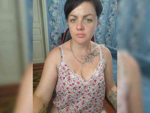 Lapulechka777 webcam