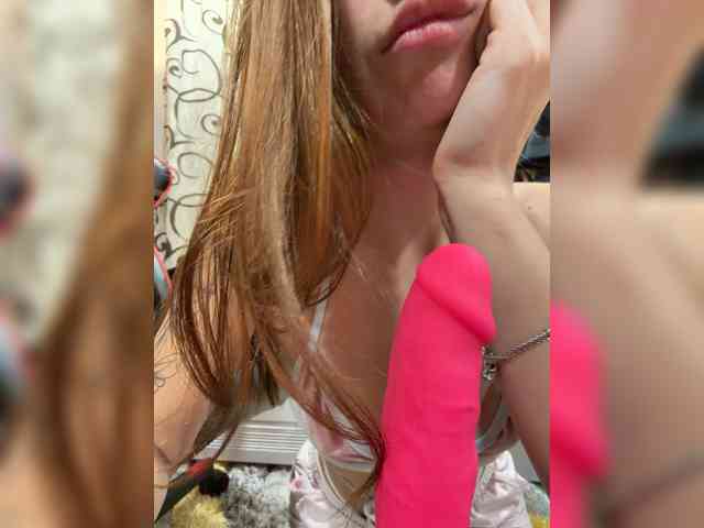 babyygirll11 webcam