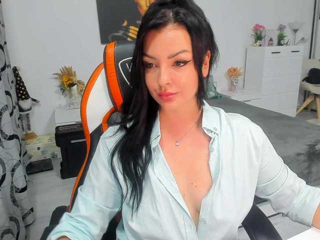 LadyEcho live cam on BongaCams