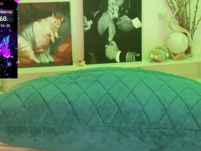adameow live cam on BongaCams