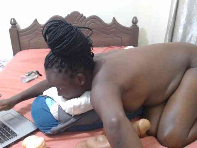 Caramelbabe webcam