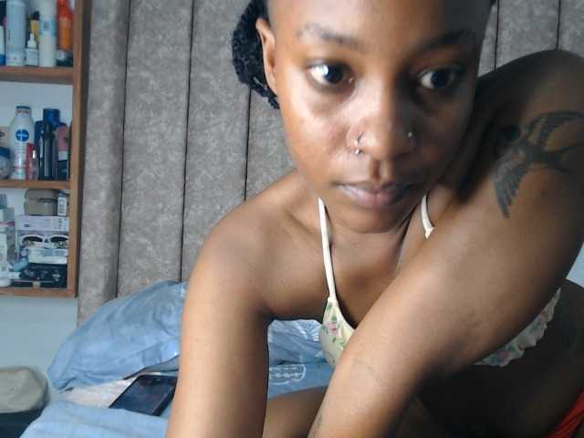 Sexxy-miss live cam on BongaCams