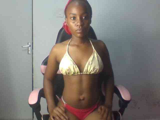 Sexxy-miss webcam
