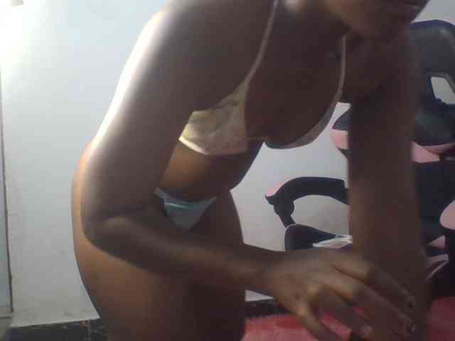 Sexxy-miss webcam