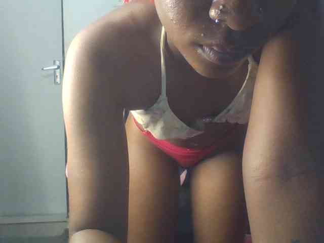 Sexxy-miss webcam