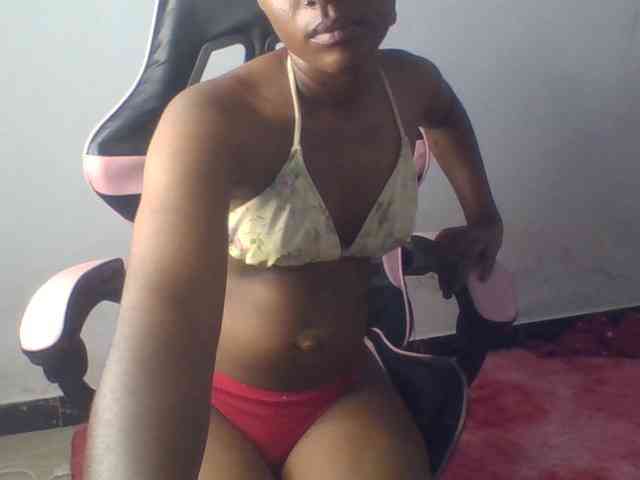 Sexxy-miss webcam