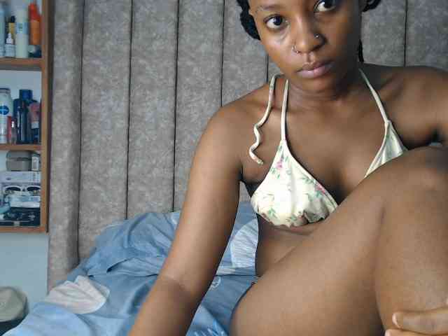 Sexxy-miss webcam