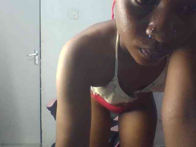 Sexxy-miss webcam