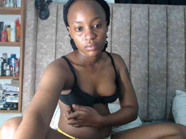 Sexxy-miss webcam