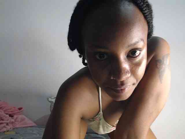 Sexxy-miss webcam