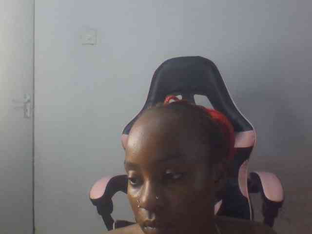 Sexxy-miss webcam