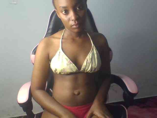 Sexxy-miss webcam