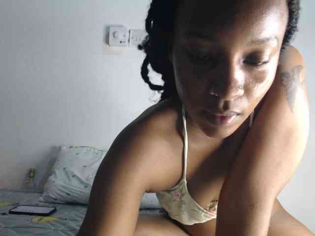 Sexxy-miss Live Webcam on BongaCams