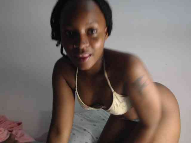 Sexxy-miss webcam