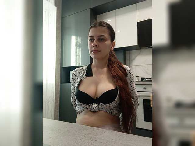 NatalieKing live cam on BongaCams