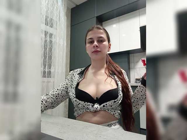 NatalieKing live cam on BongaCams