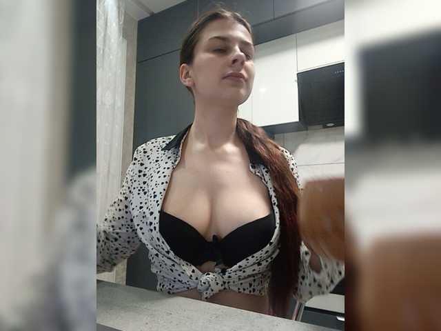NatalieKing live cam on BongaCams