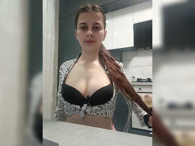 NatalieKing live cam on BongaCams