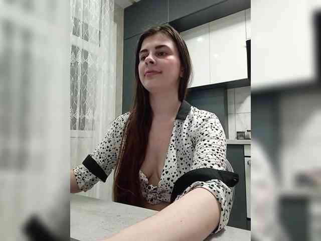 Natalieking's cam show statistics and live stream