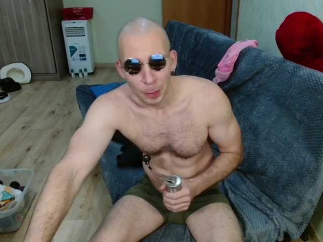 MrHrundelus