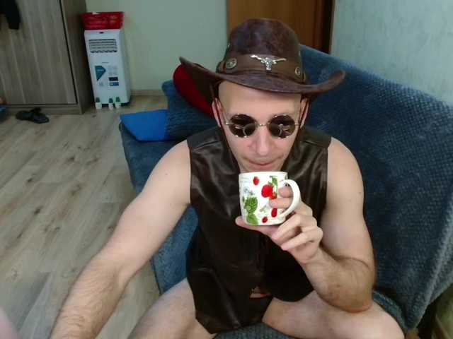 MrHrundelus