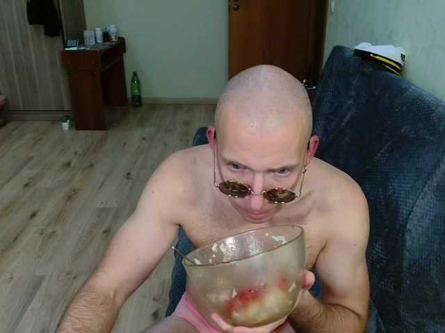 MrHrundelus
