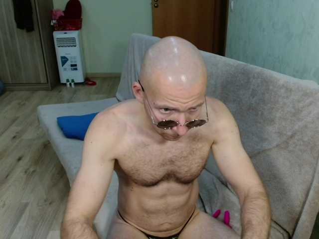 MrHrundelus