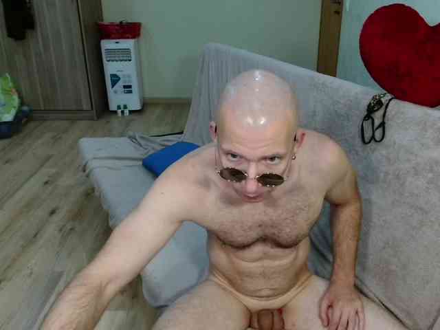 MrHrundelus