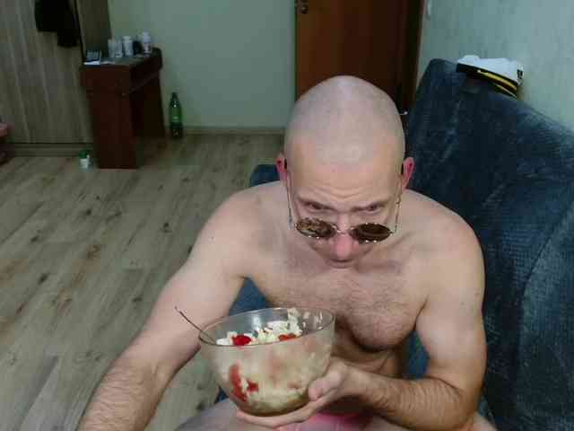 MrHrundelus
