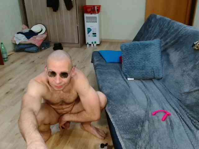 MrHrundelus