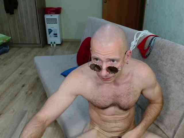 MrHrundelus