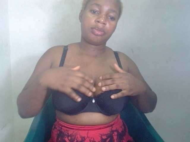 Juicypie live webcam show