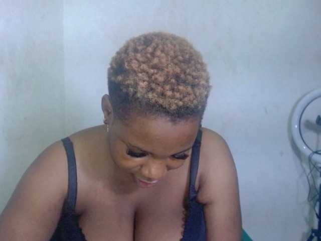 Juicypie live cam