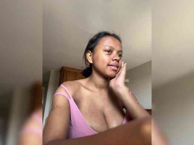DaniiSexyy