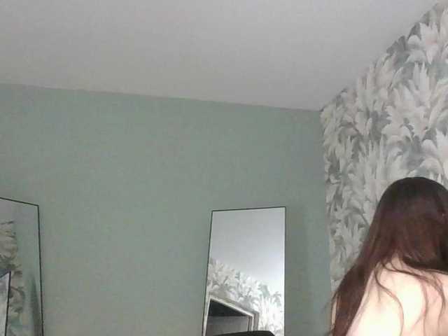 Amelimali live cam on BongaCams