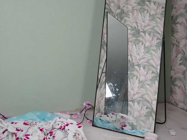 Amelimali live cam on BongaCams