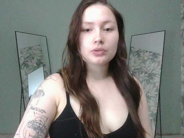 Amelimali live cam on BongaCams