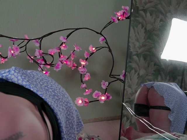 Amelimali live cam on BongaCams
